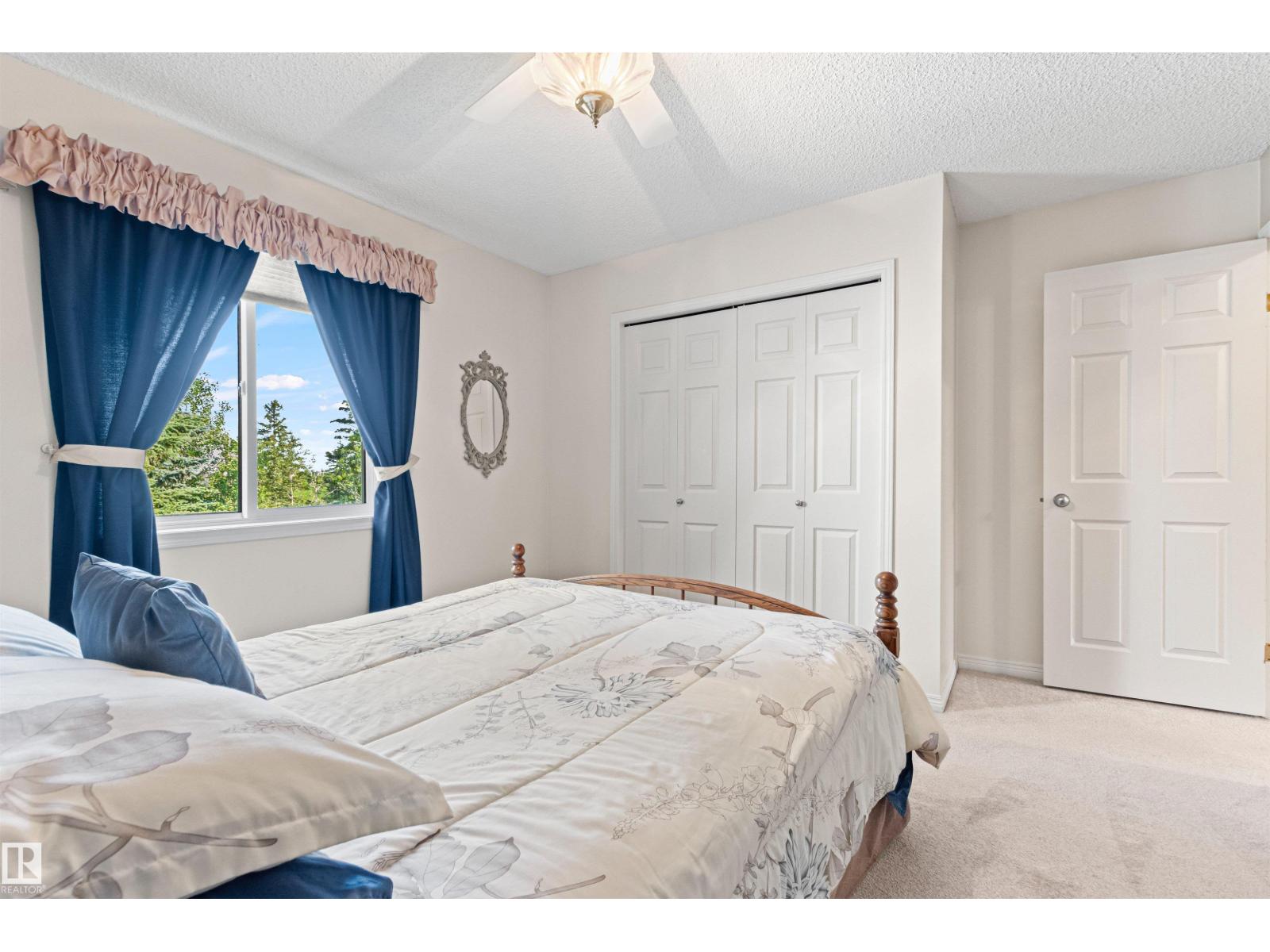 #12 64 BLACKBURN DR W SW - 26