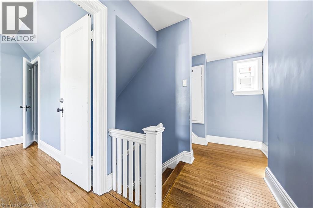 184 ARKELL Street - Image 13