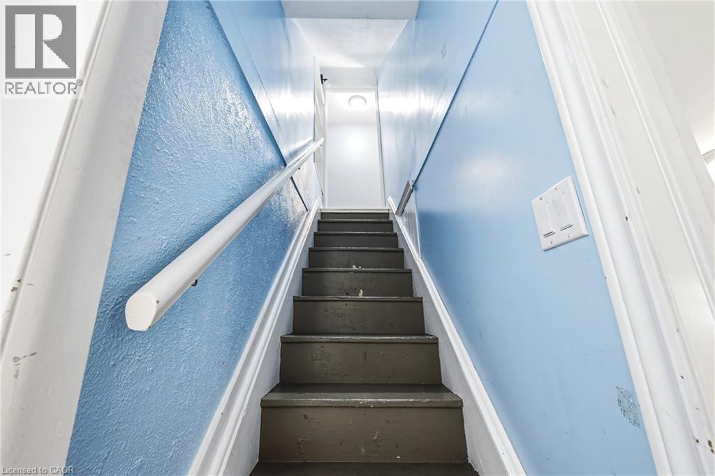 184 ARKELL Street - Image 21