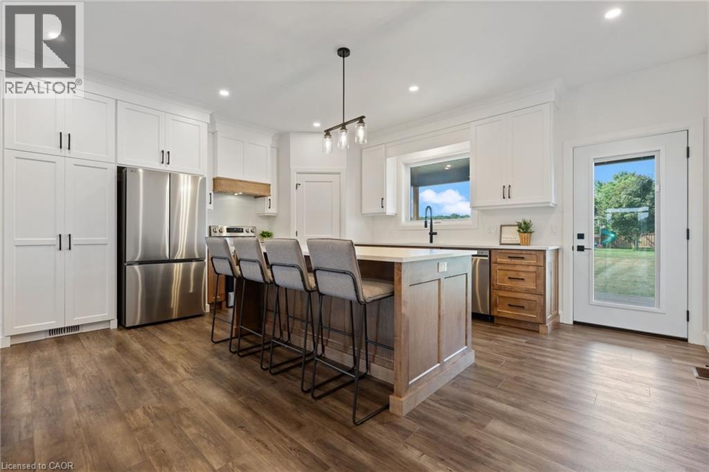 57009 BRUCE Street - 10