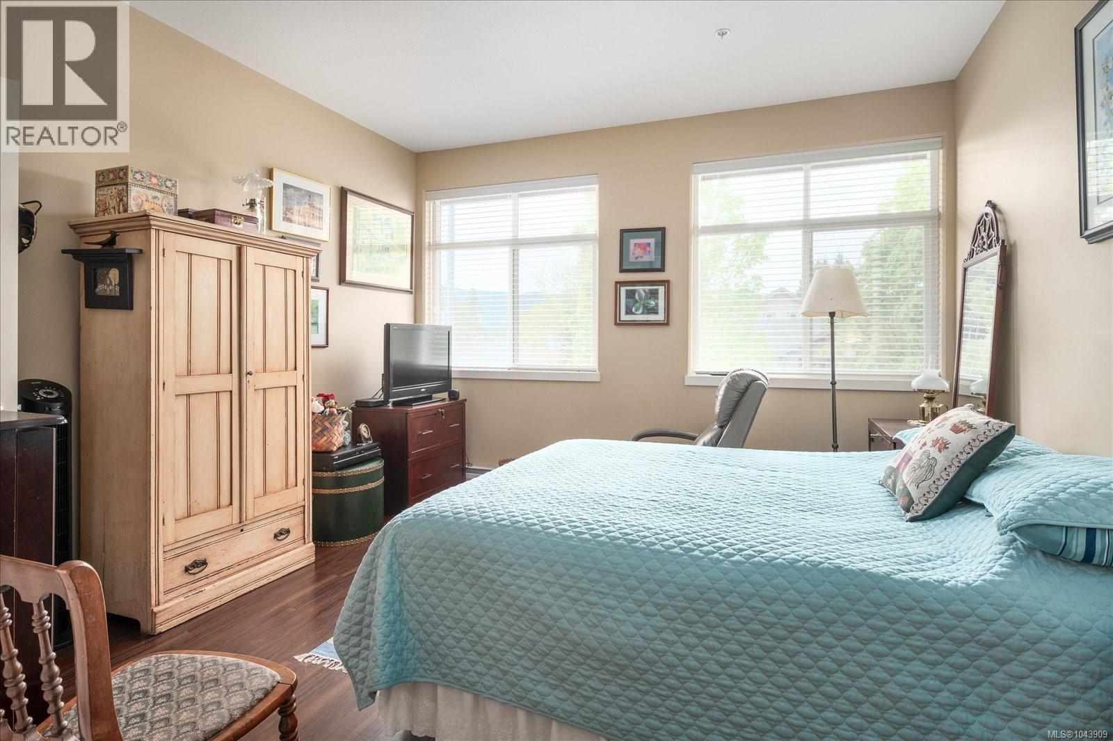 #205 5170 Dunster Rd - 17