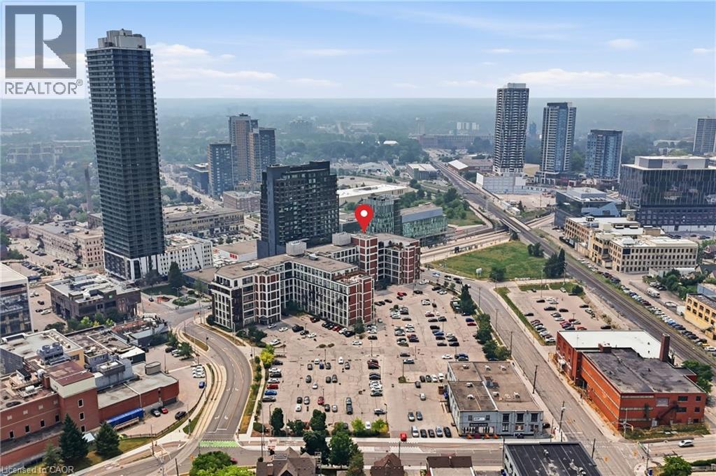 #307 410 KING Street W - 26