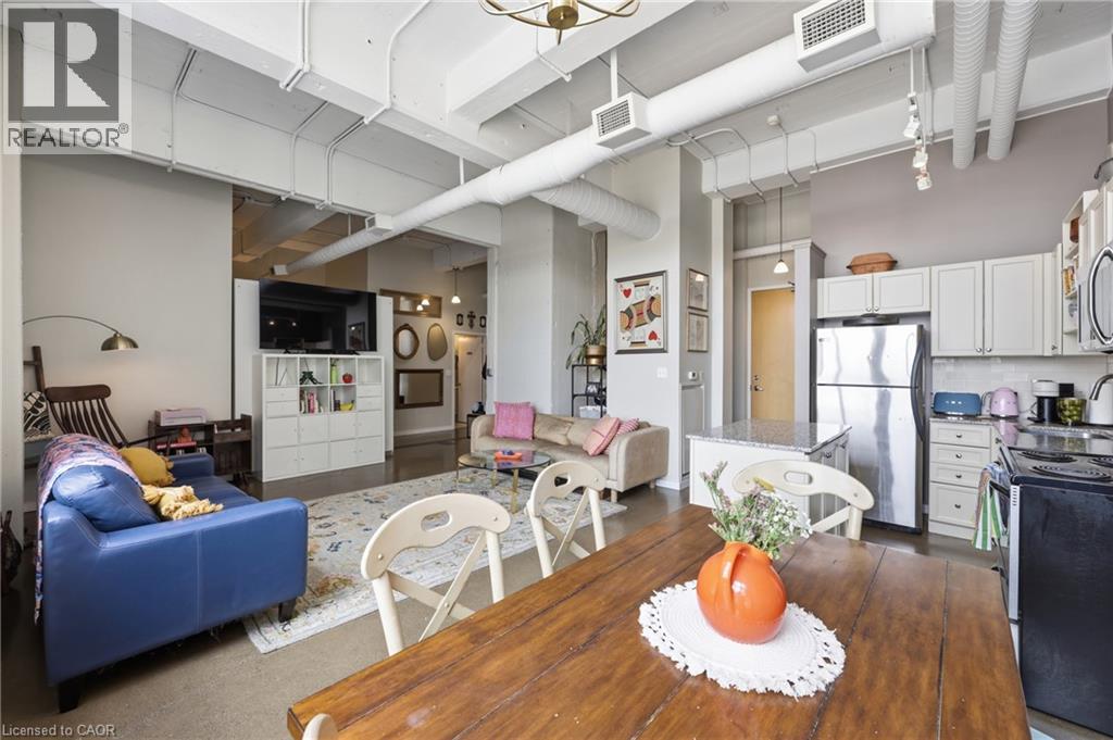 #307 410 KING Street W - 15