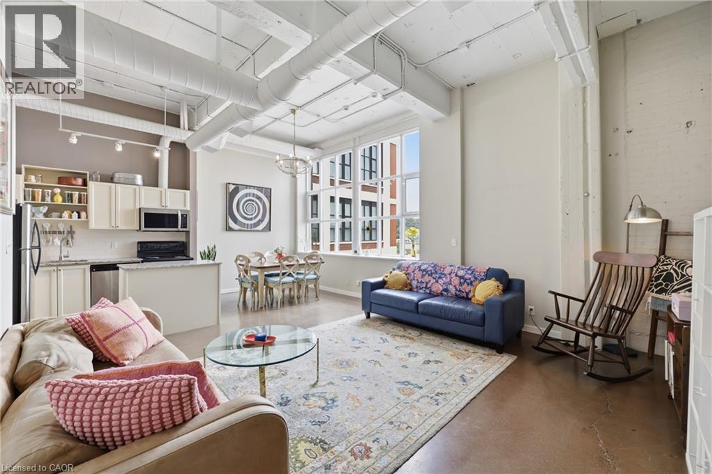 #307 410 KING Street W - 11