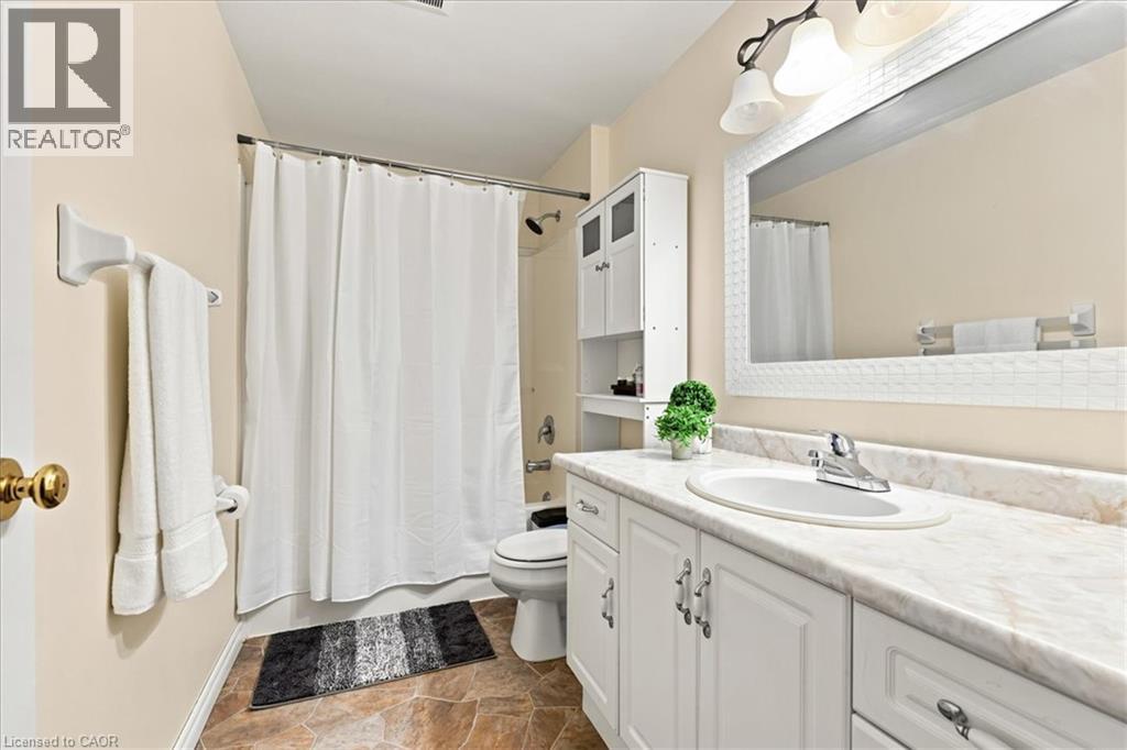 20 WERSTINE Terrace - 21
