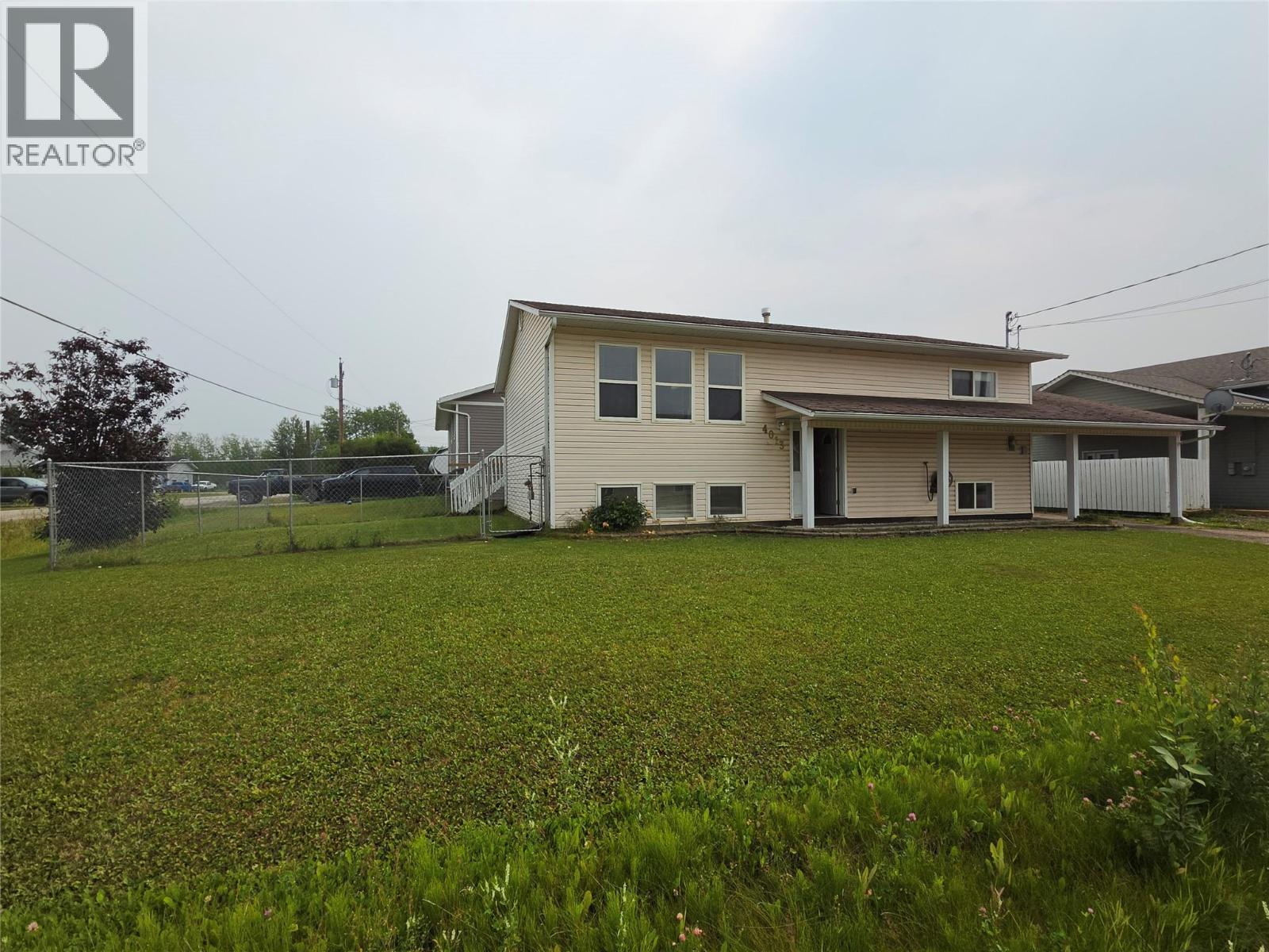 4013 52 Avenue NE - 1