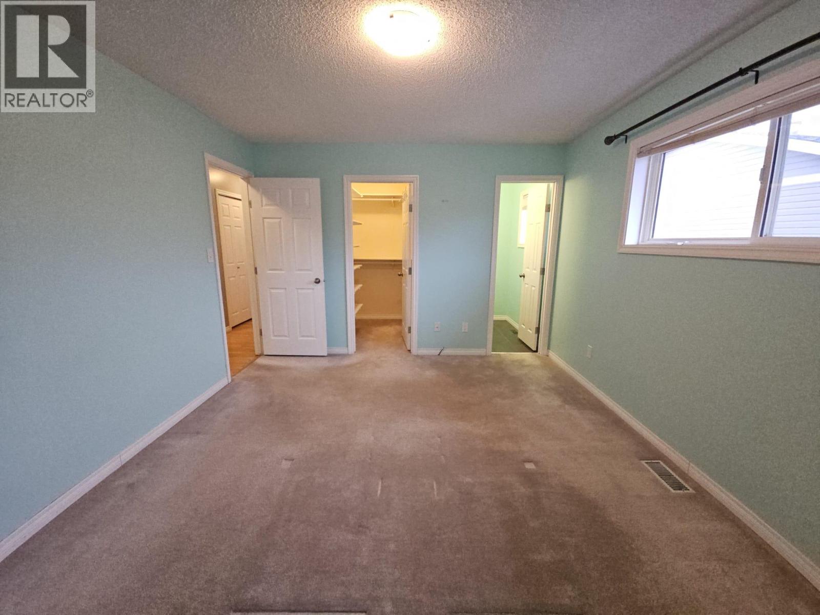 4013 52 Avenue NE - Image 17