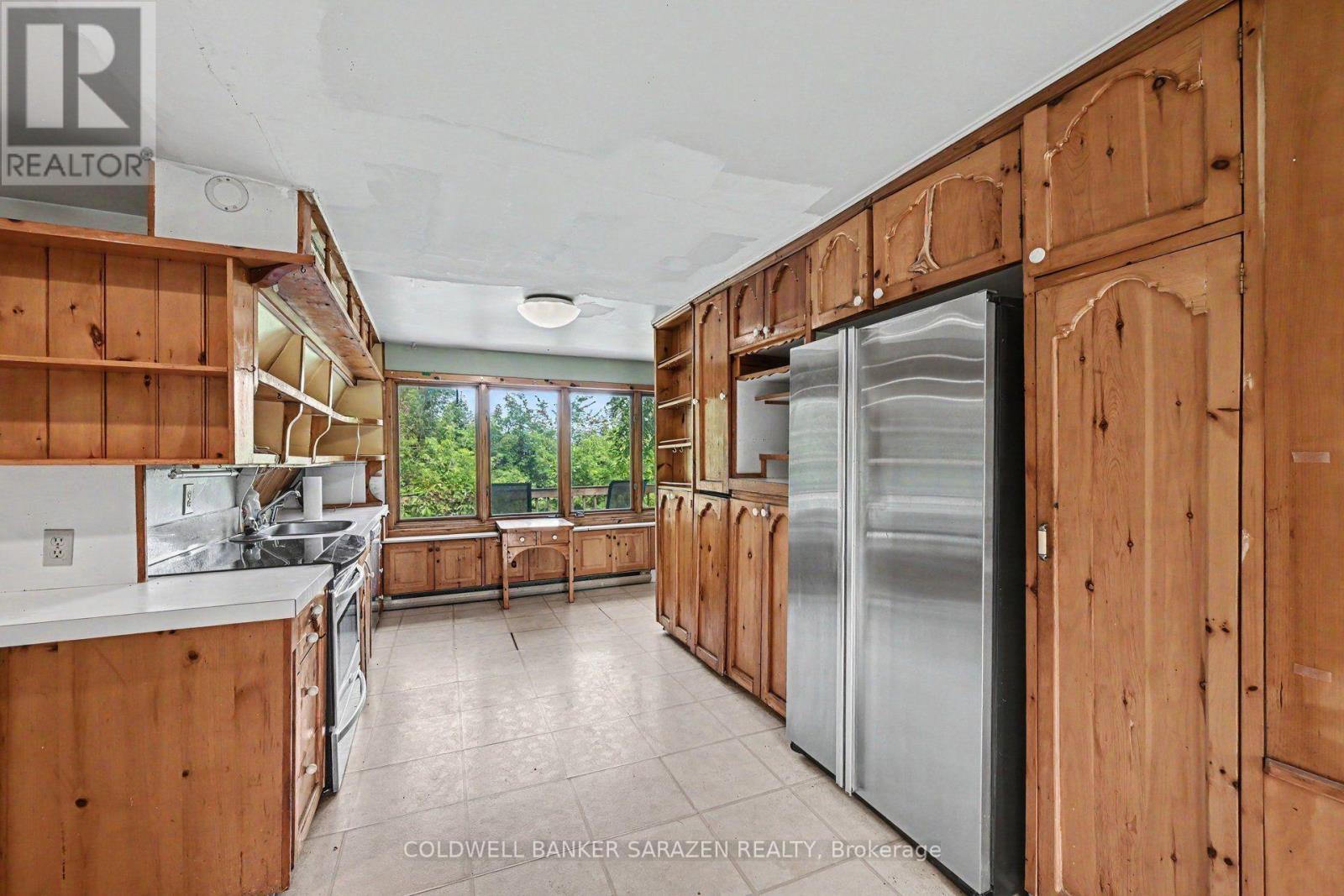 56 LOCHWINNOCH ROAD - Image 14