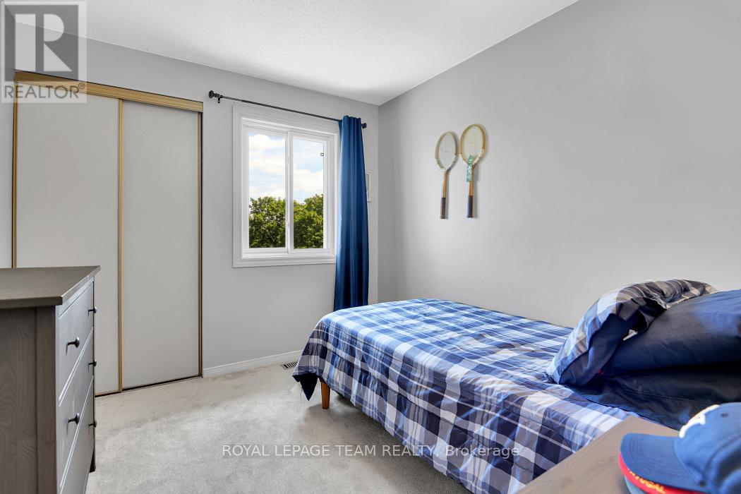 3 Bed, 2 Bath House for Rent in Ottawa – 1443 CARAVEL CRESCENT, Ottawa – MLS# X13592452 - Image 15