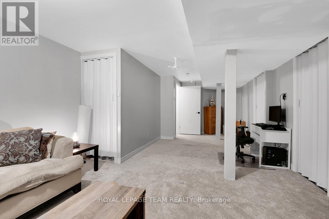 3 Bed, 2 Bath House for Rent in Ottawa – 1443 CARAVEL CRESCENT, Ottawa – MLS# X13592452 - Image 22