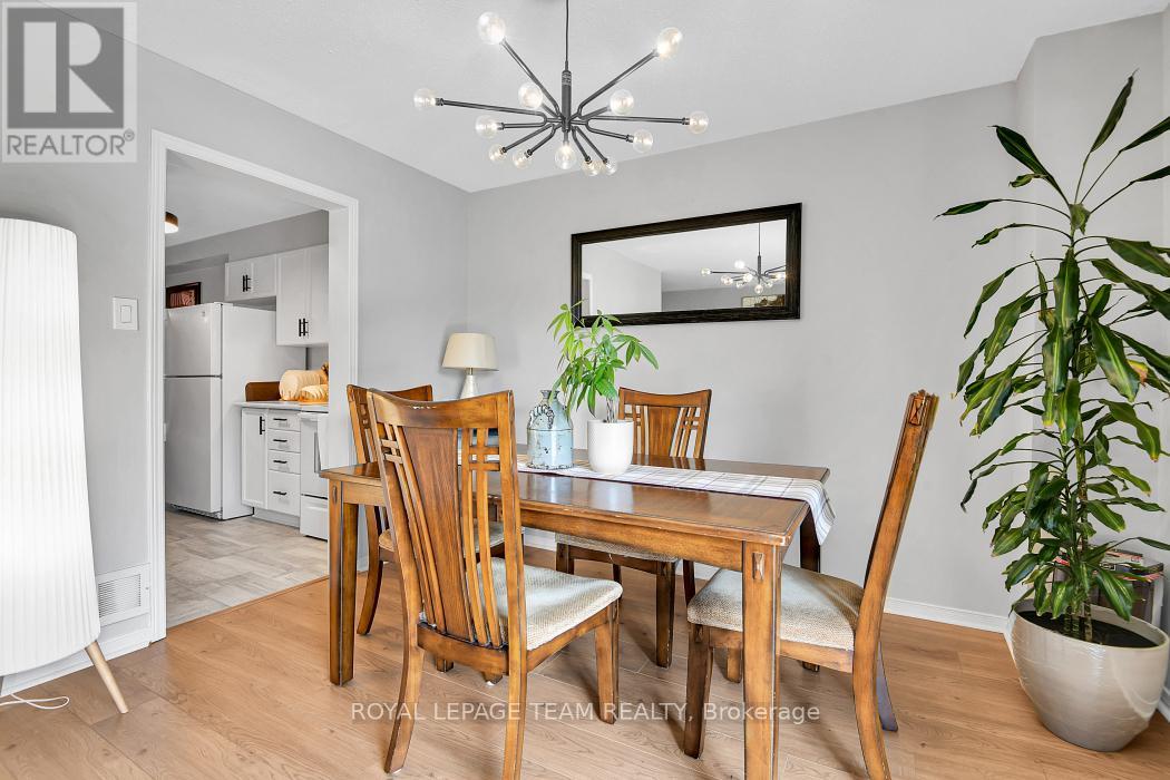 3 Bed, 2 Bath House for Rent in Ottawa – 1443 CARAVEL CRESCENT, Ottawa – MLS# X13592452 - Image 6