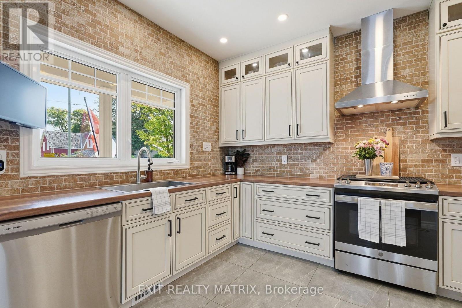 59 FIRST AVENUE - Image 13