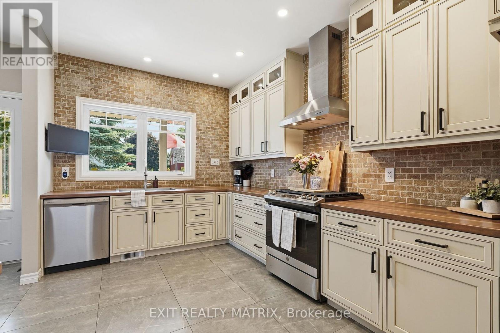 59 FIRST AVENUE - Image 15