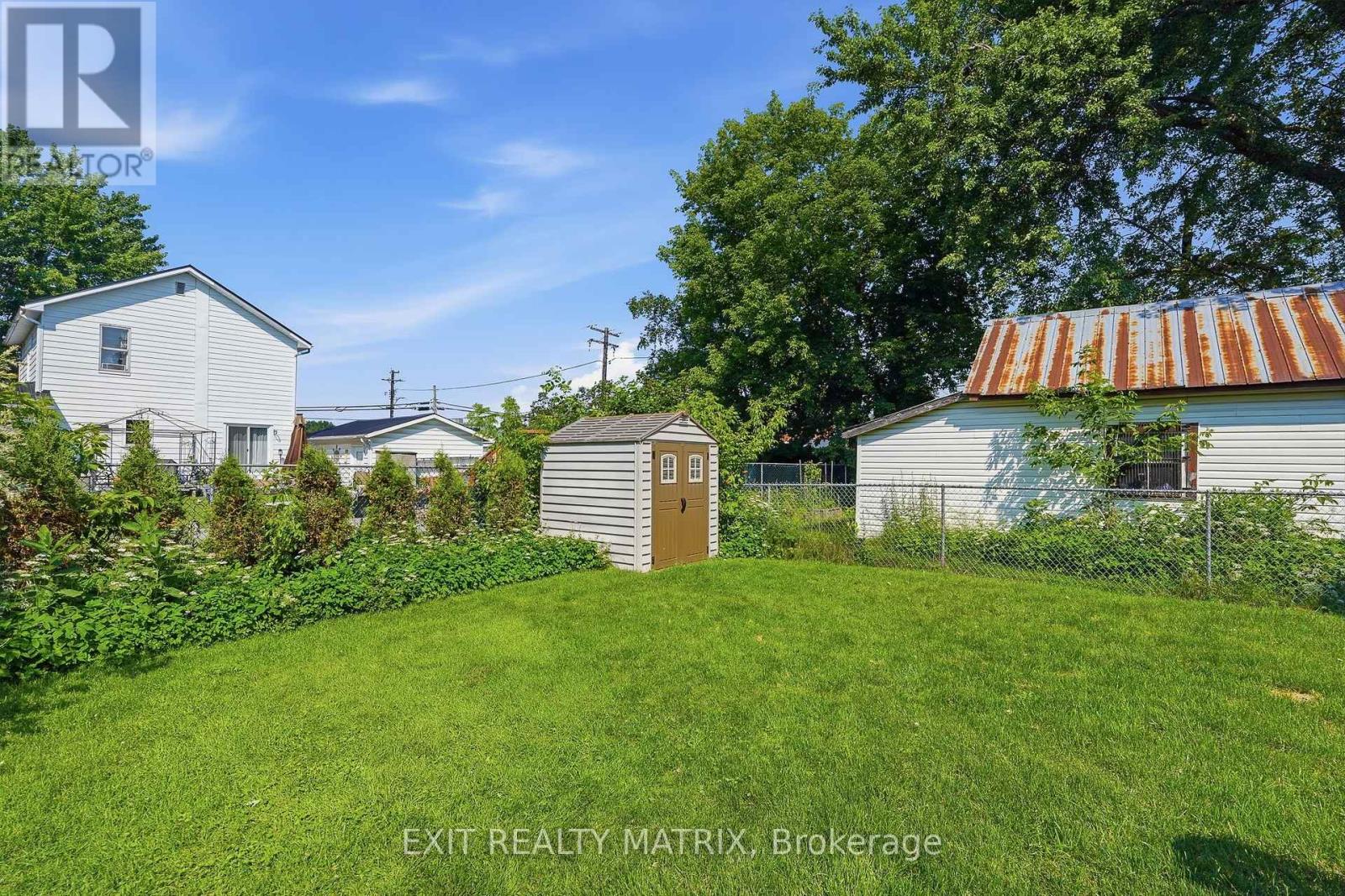 59 FIRST AVENUE - Image 34