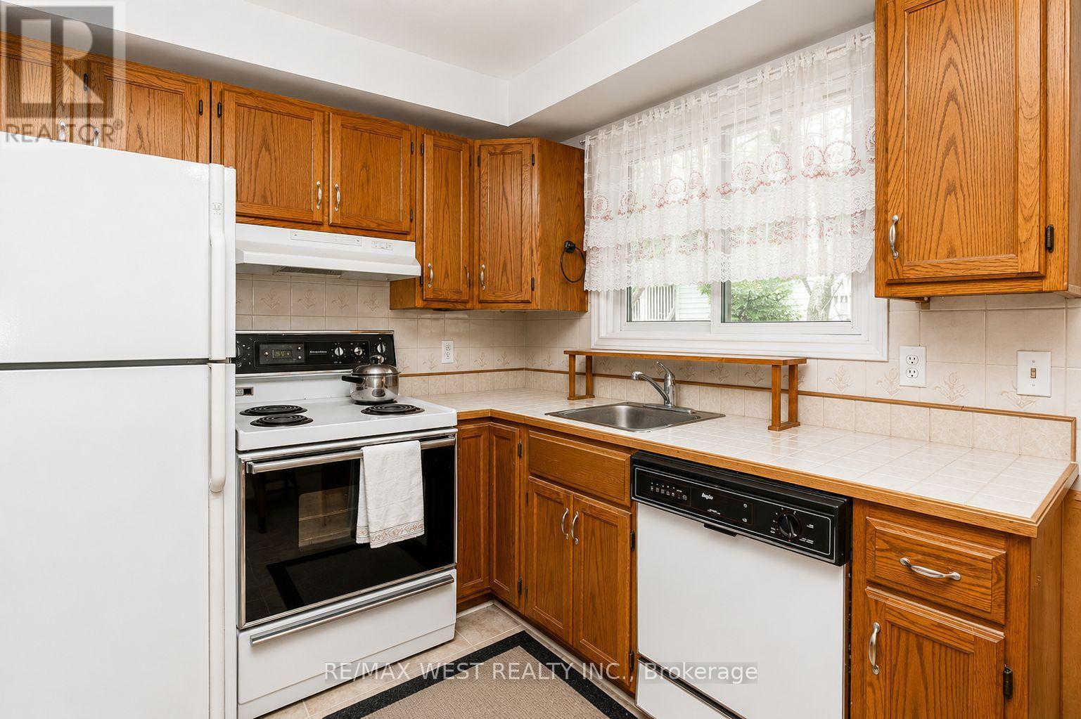 747 BIRCHWOOD DRIVE NW - 11