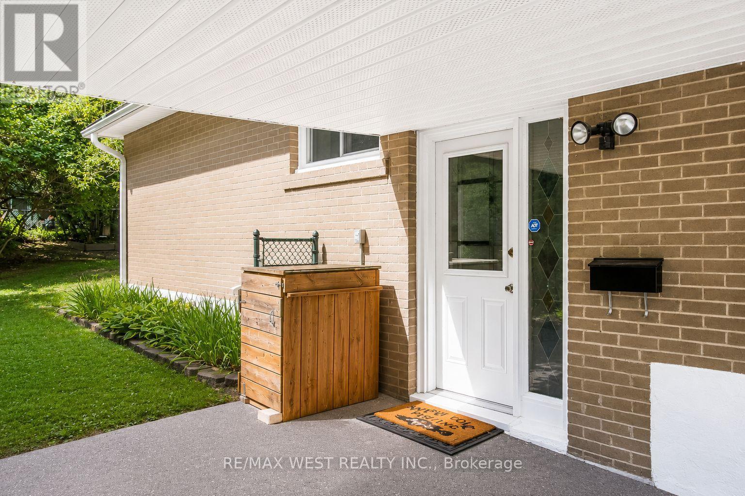 747 BIRCHWOOD DRIVE NW - 28