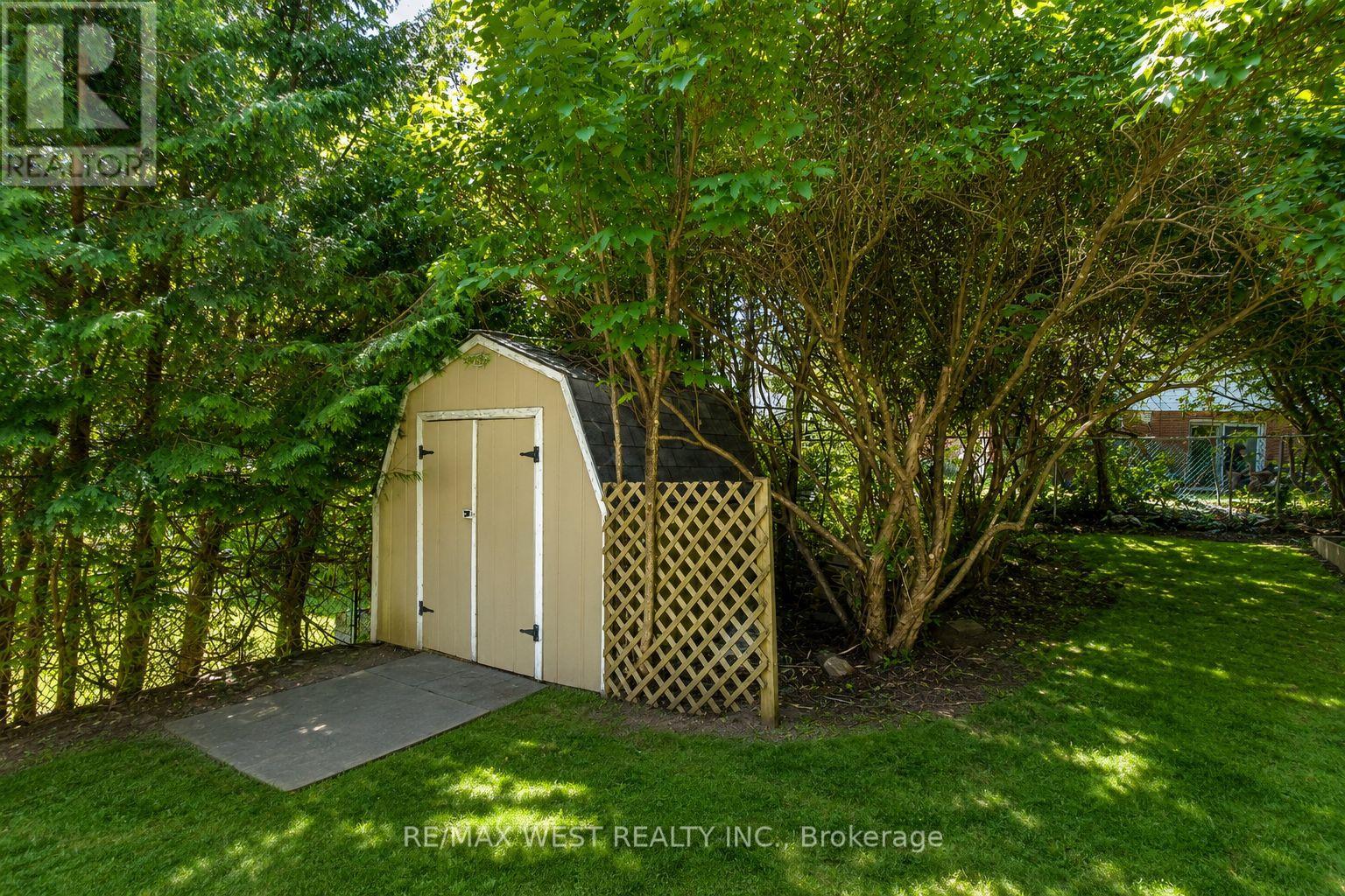 747 BIRCHWOOD DRIVE NW - 7