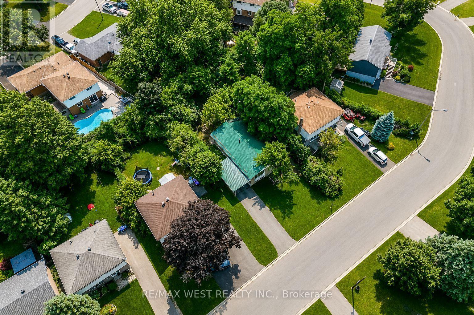747 BIRCHWOOD DRIVE NW - 9
