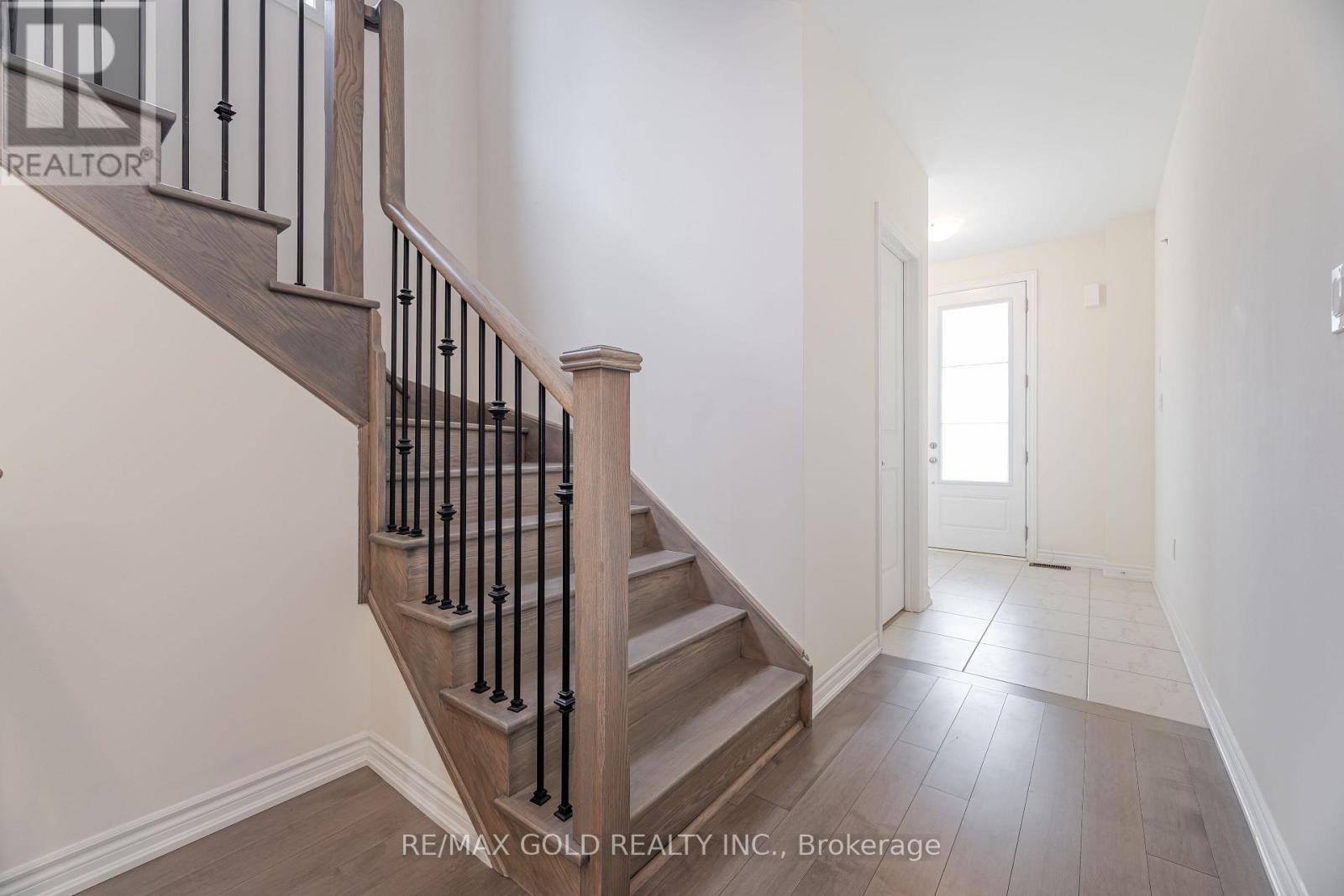9 KENTLEDGE AVENUE - 24