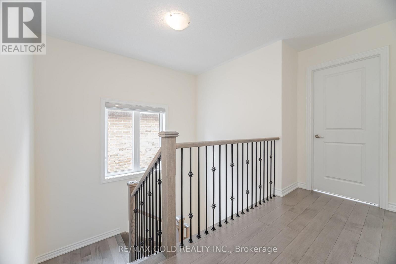 9 KENTLEDGE AVENUE - 25