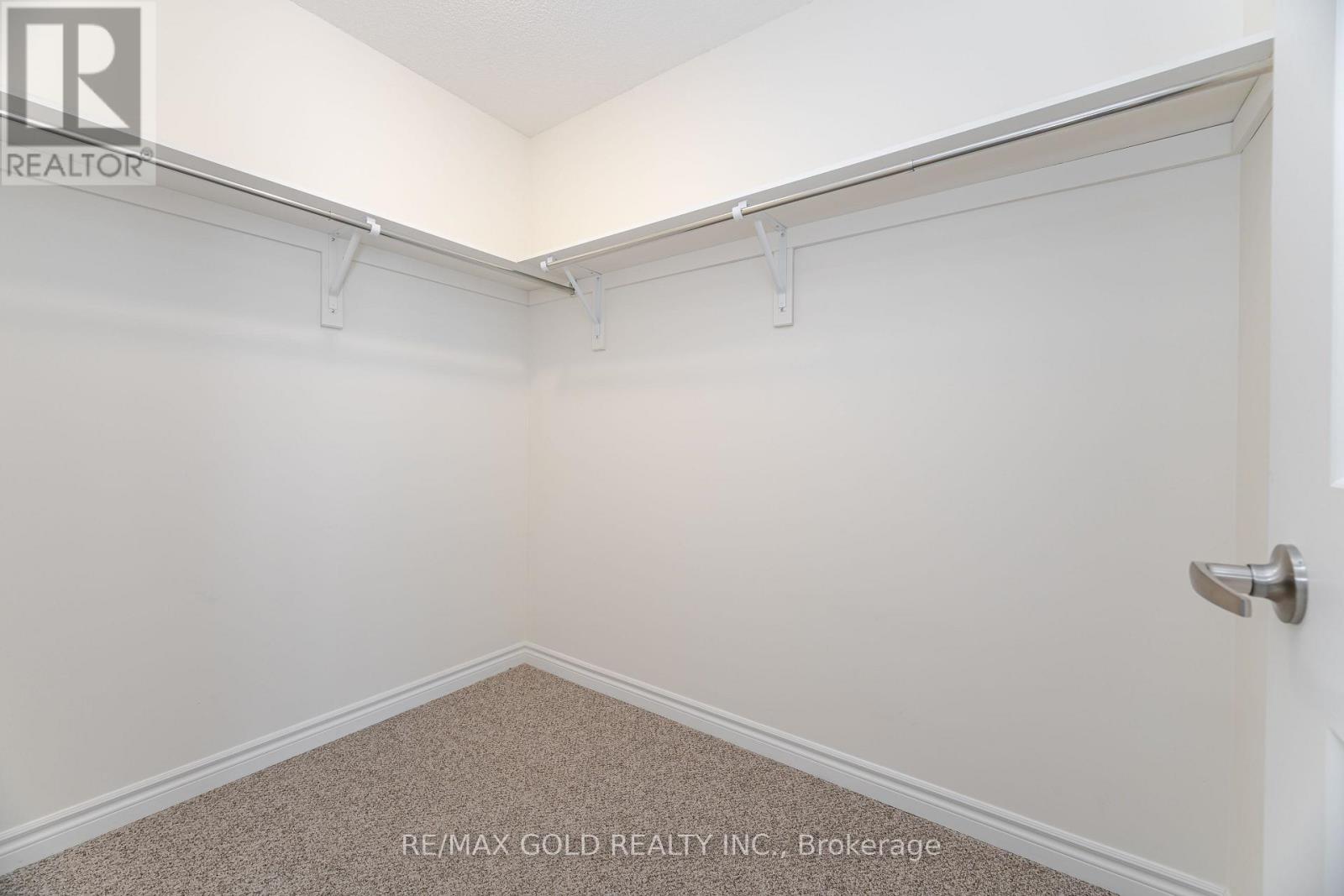 9 KENTLEDGE AVENUE - 30
