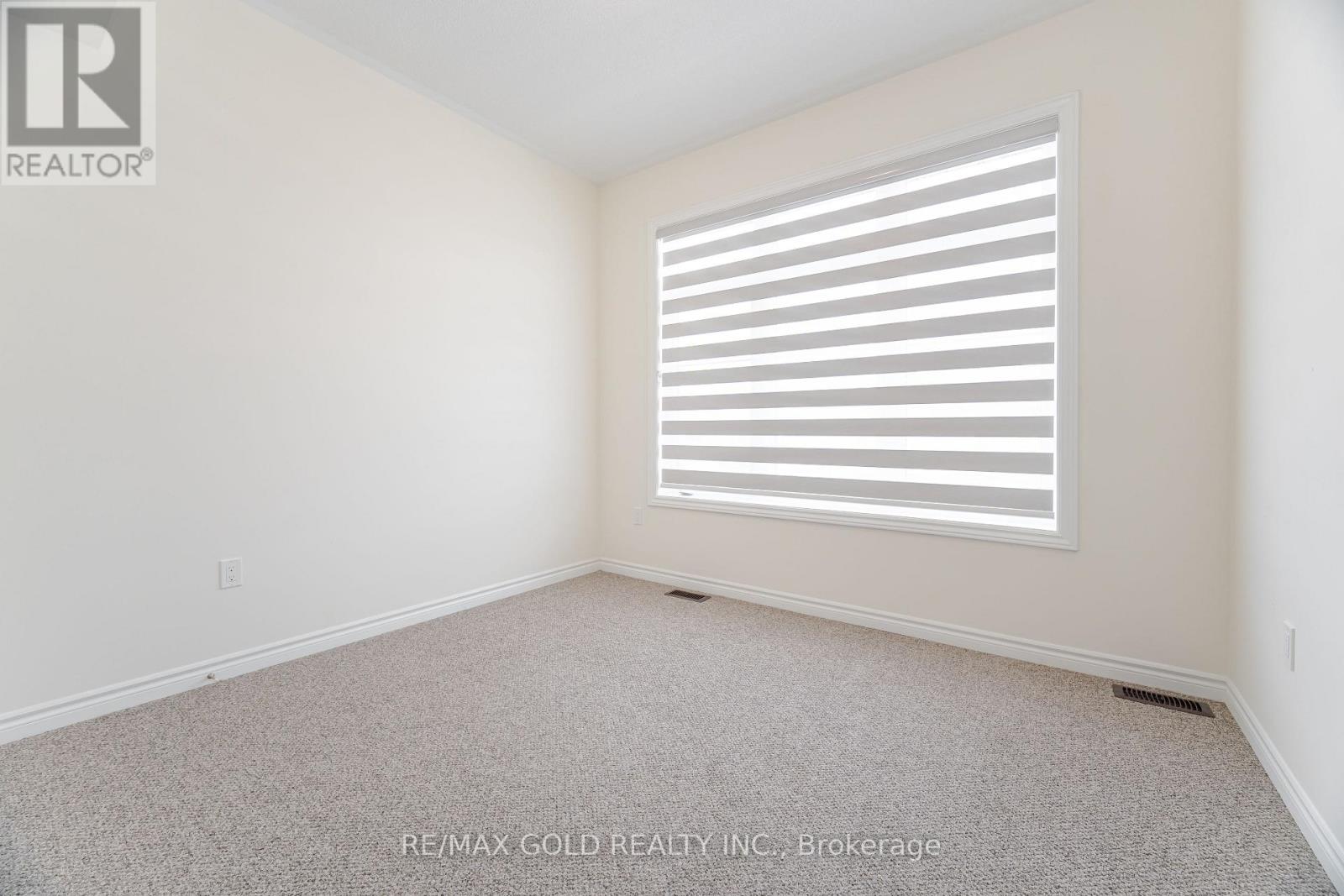 9 KENTLEDGE AVENUE - 38