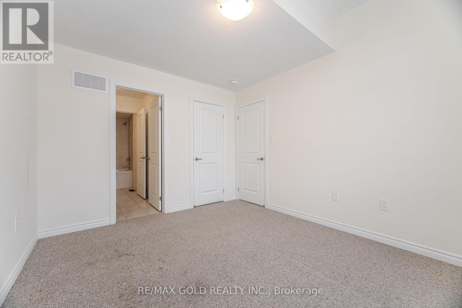 9 KENTLEDGE AVENUE - 39