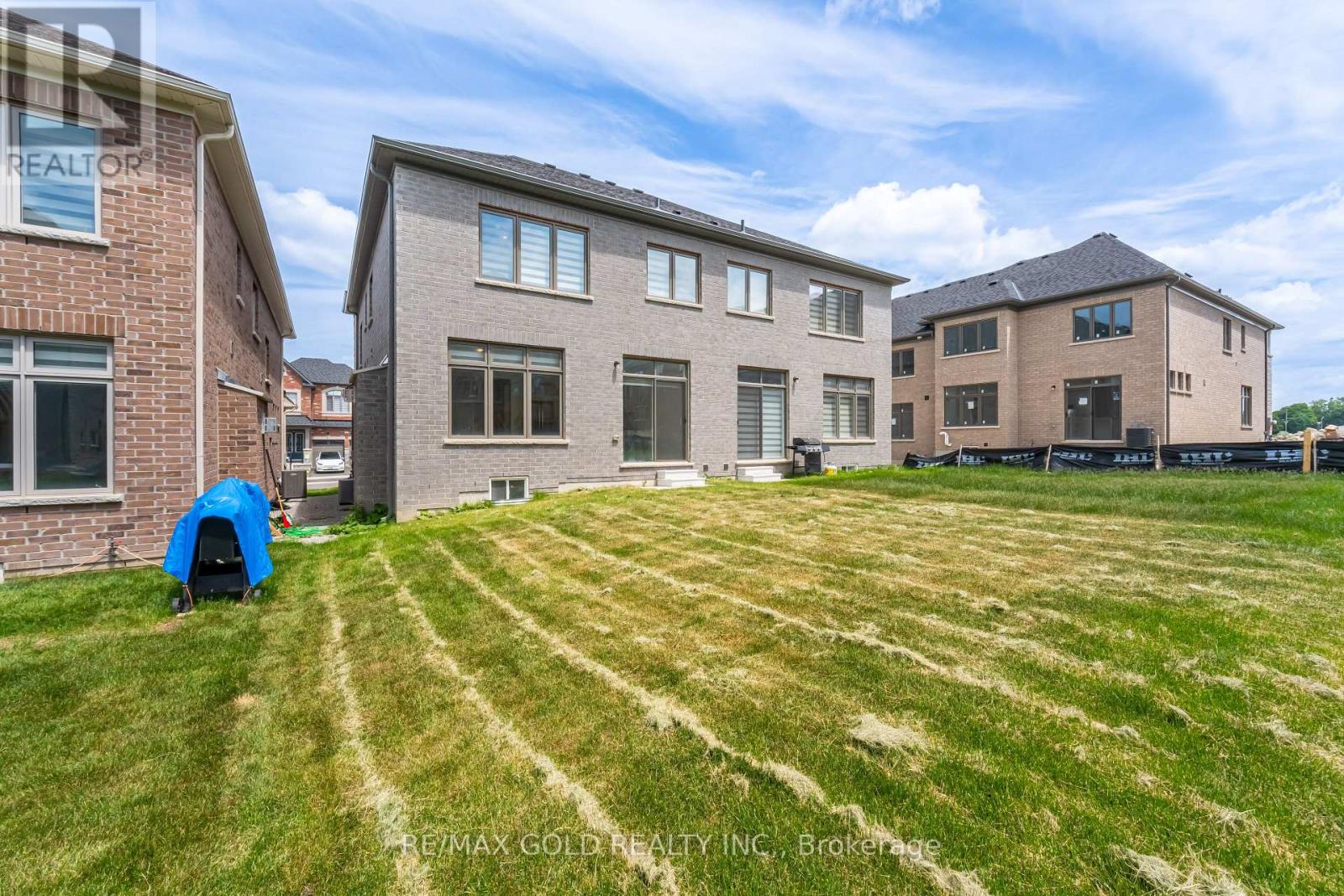 9 KENTLEDGE AVENUE - 47