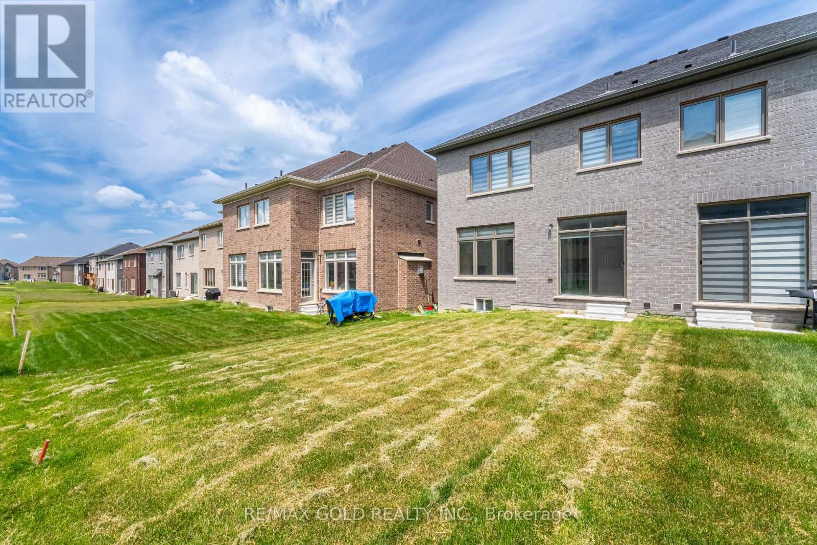 9 KENTLEDGE AVENUE - 49