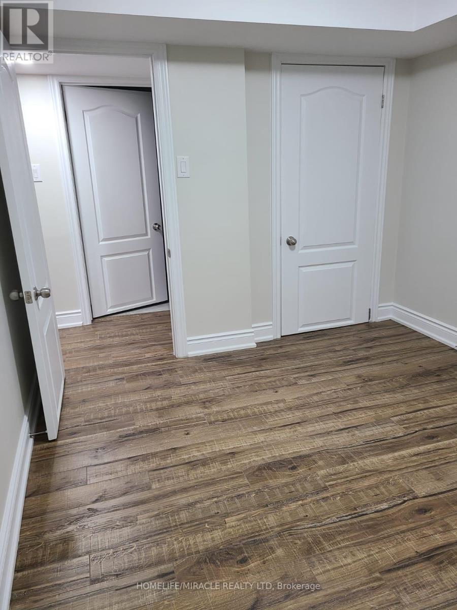 38 WHITEHAVEN DRIVE - 29