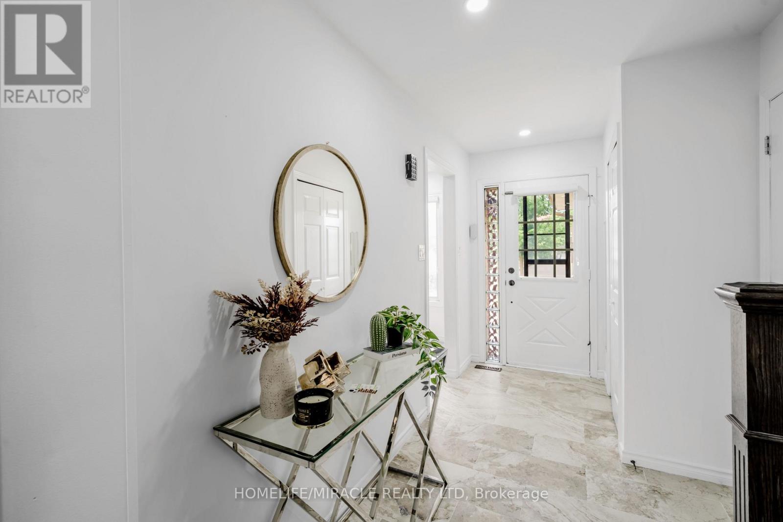 38 WHITEHAVEN DRIVE - 5