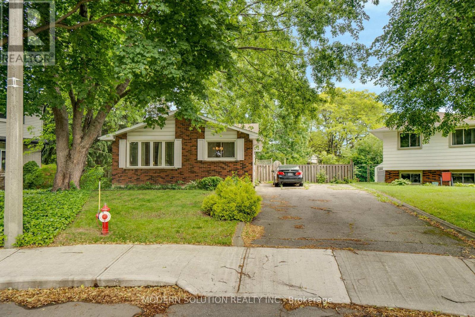 108 FASSETT COURT - 4
