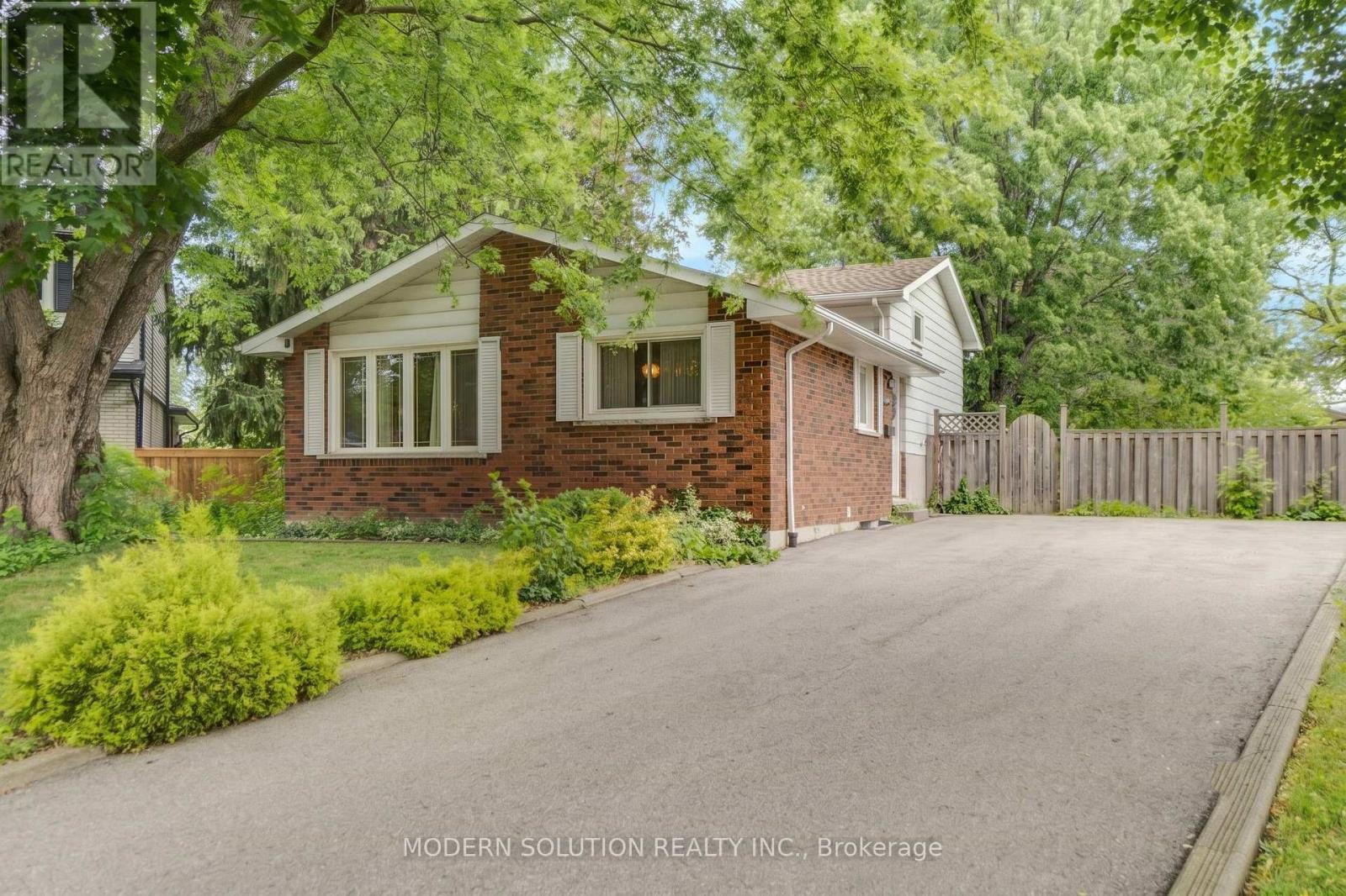 108 FASSETT COURT - 5