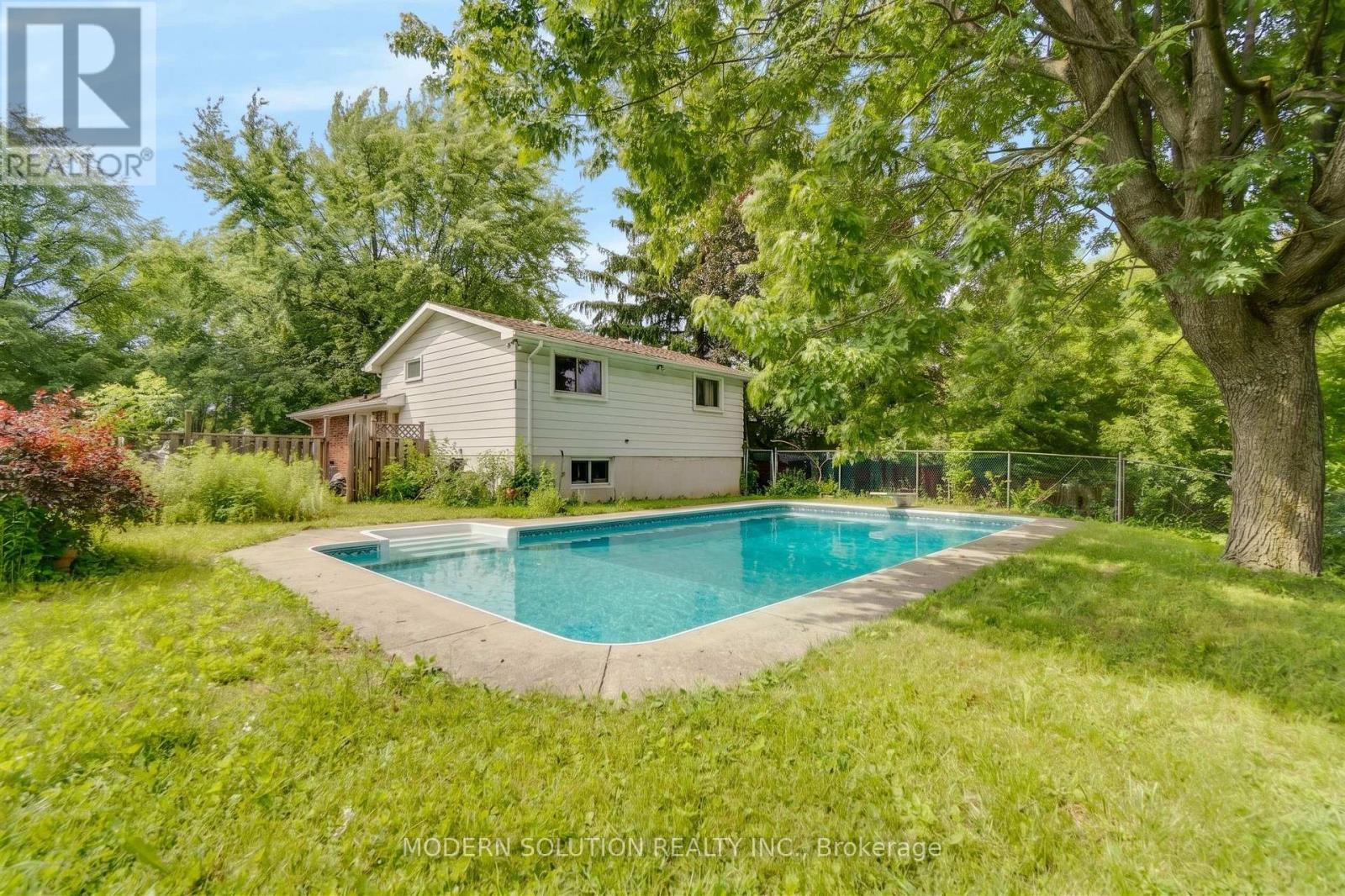 108 FASSETT COURT - 33