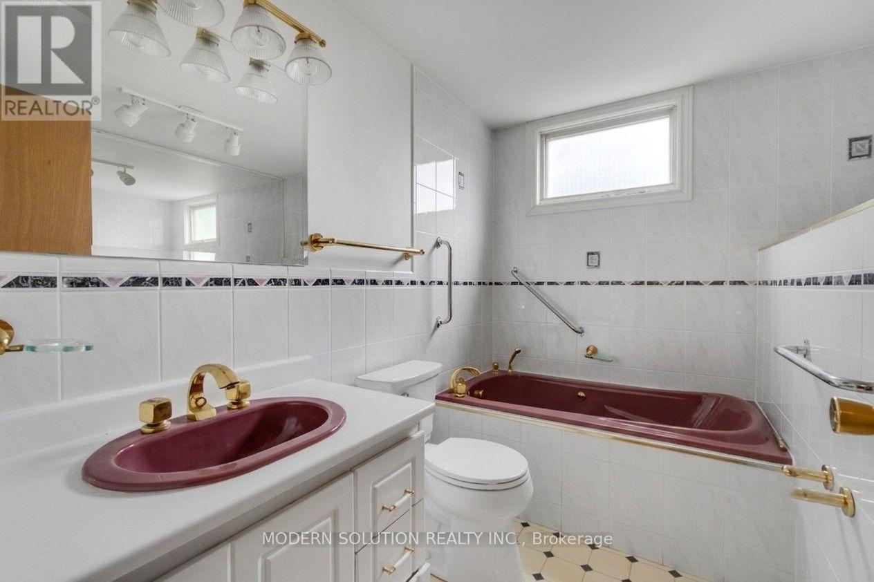 108 FASSETT COURT - 23