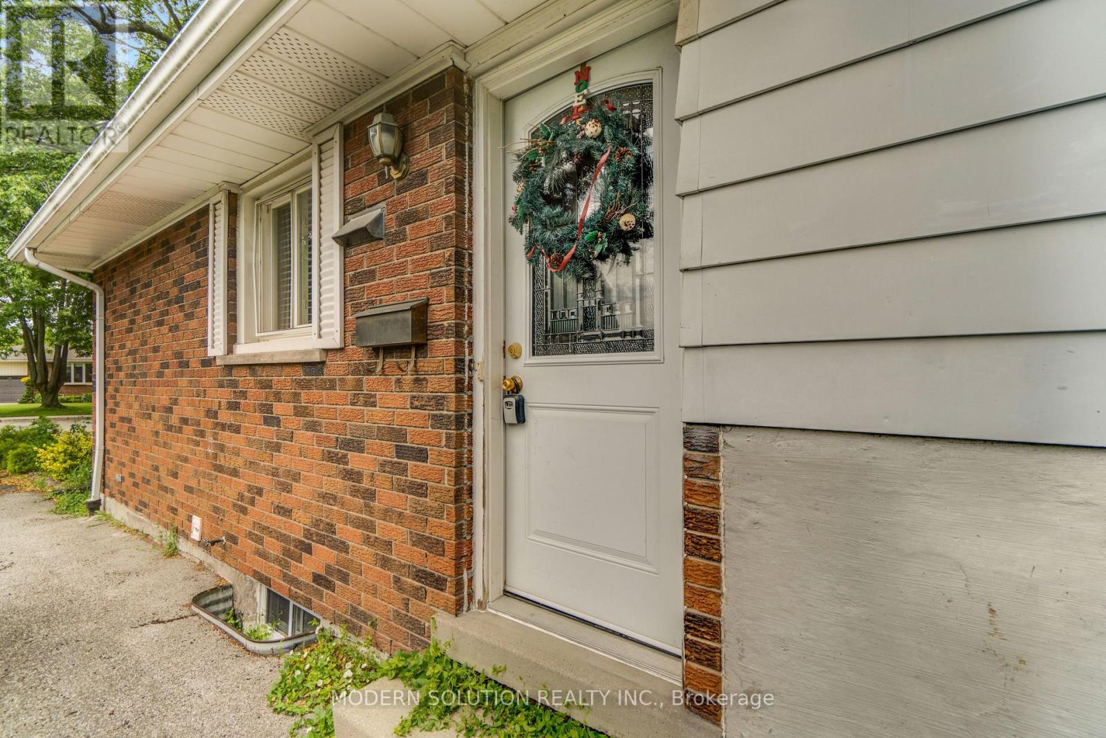 108 FASSETT COURT - 7