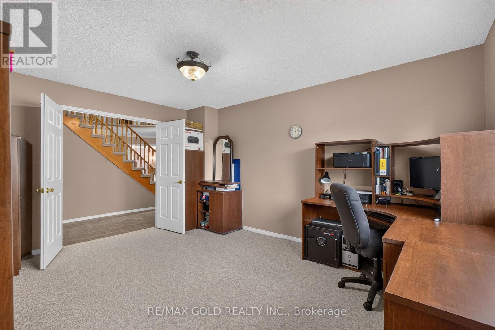 40 SHADYWOOD ROAD - 18