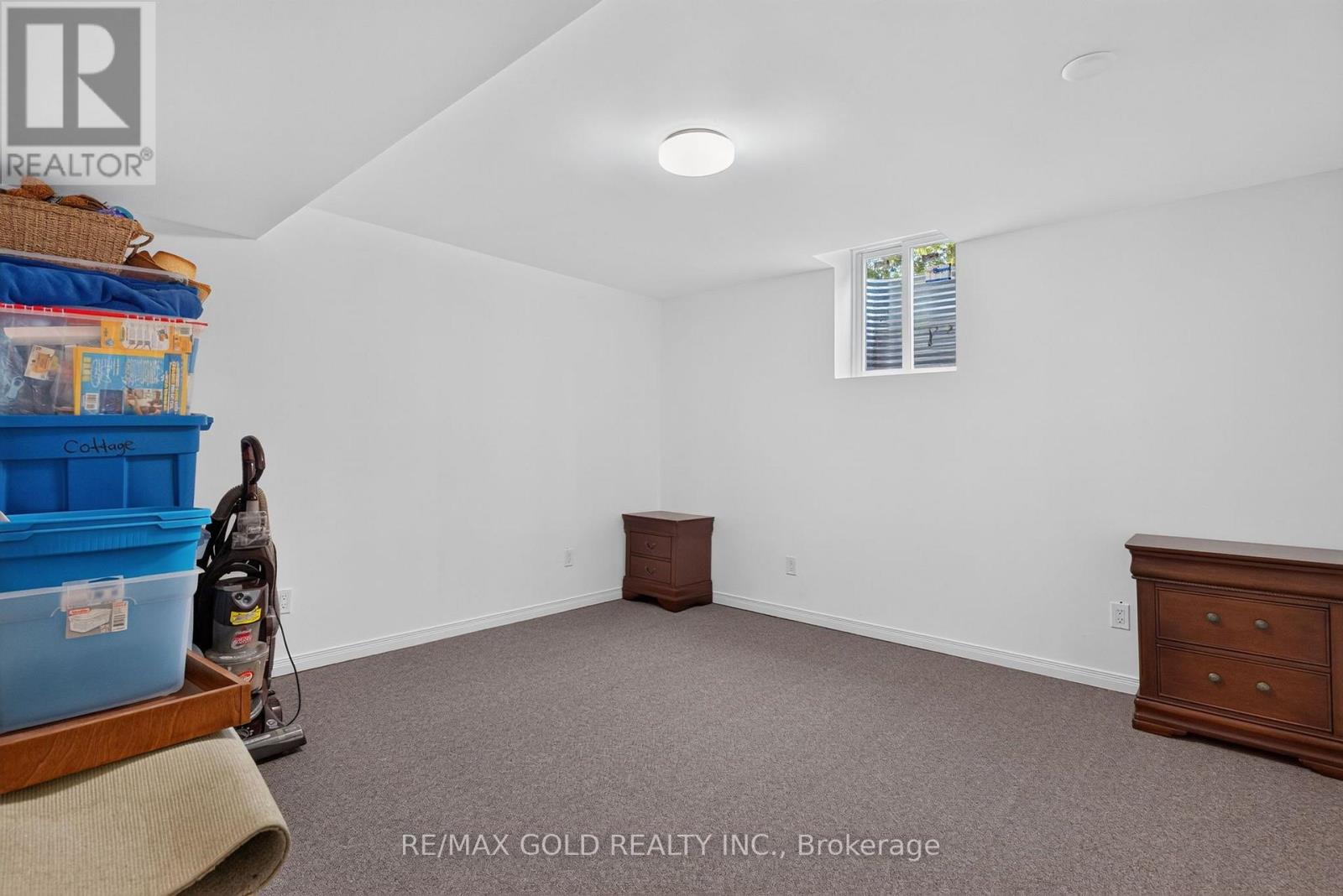 40 SHADYWOOD ROAD - 42