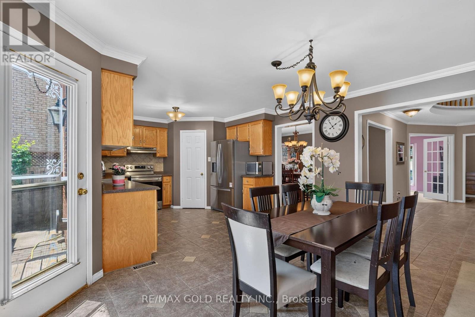 40 SHADYWOOD ROAD - 9