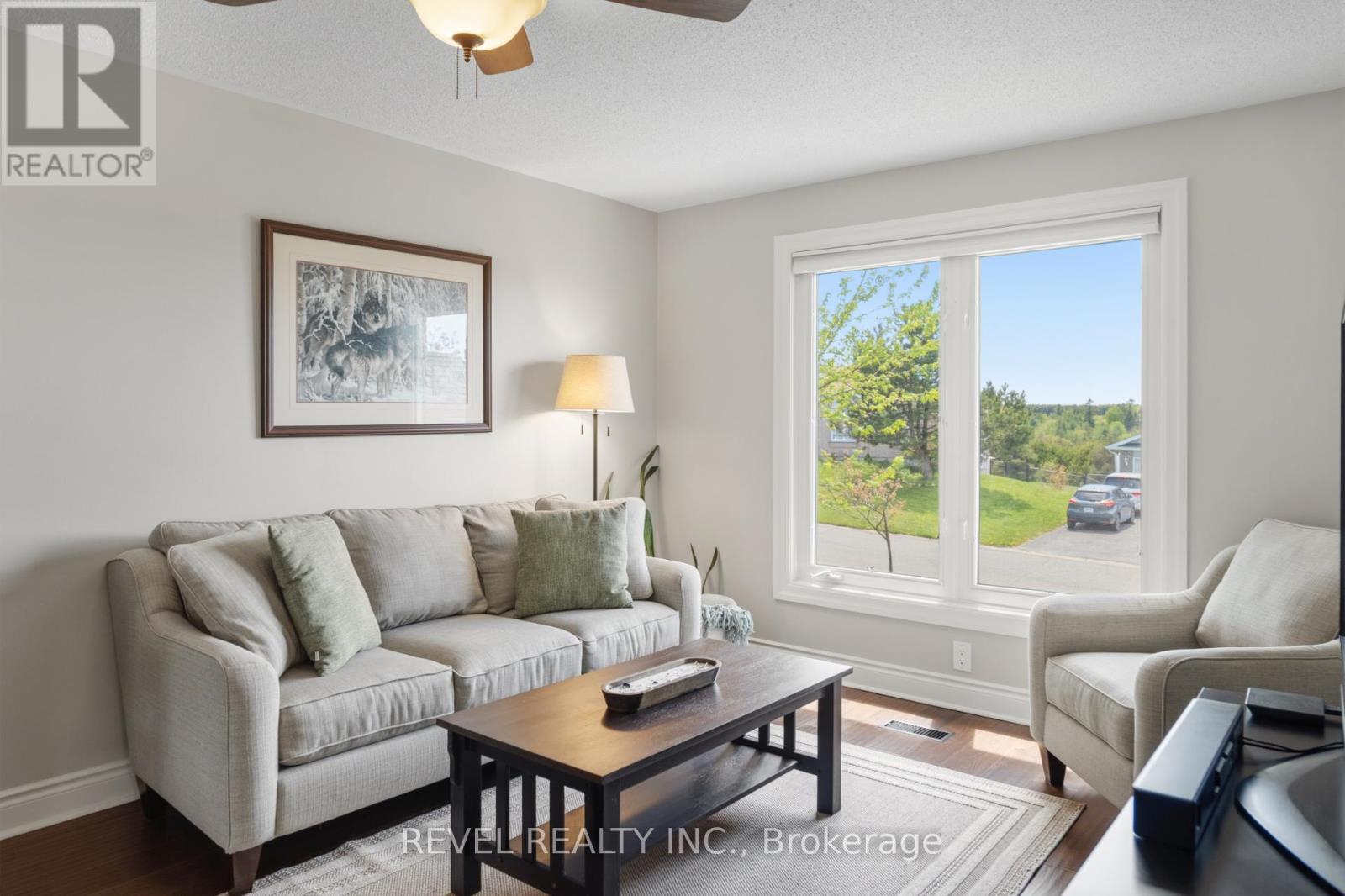29 SAINT JOHN STREET - 11