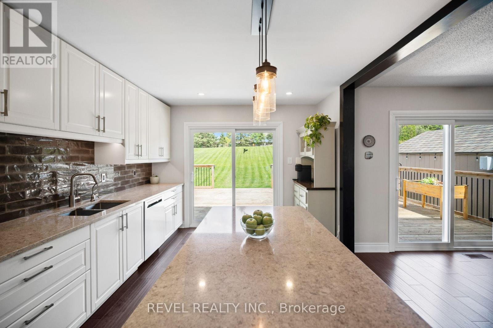 29 SAINT JOHN STREET - 21