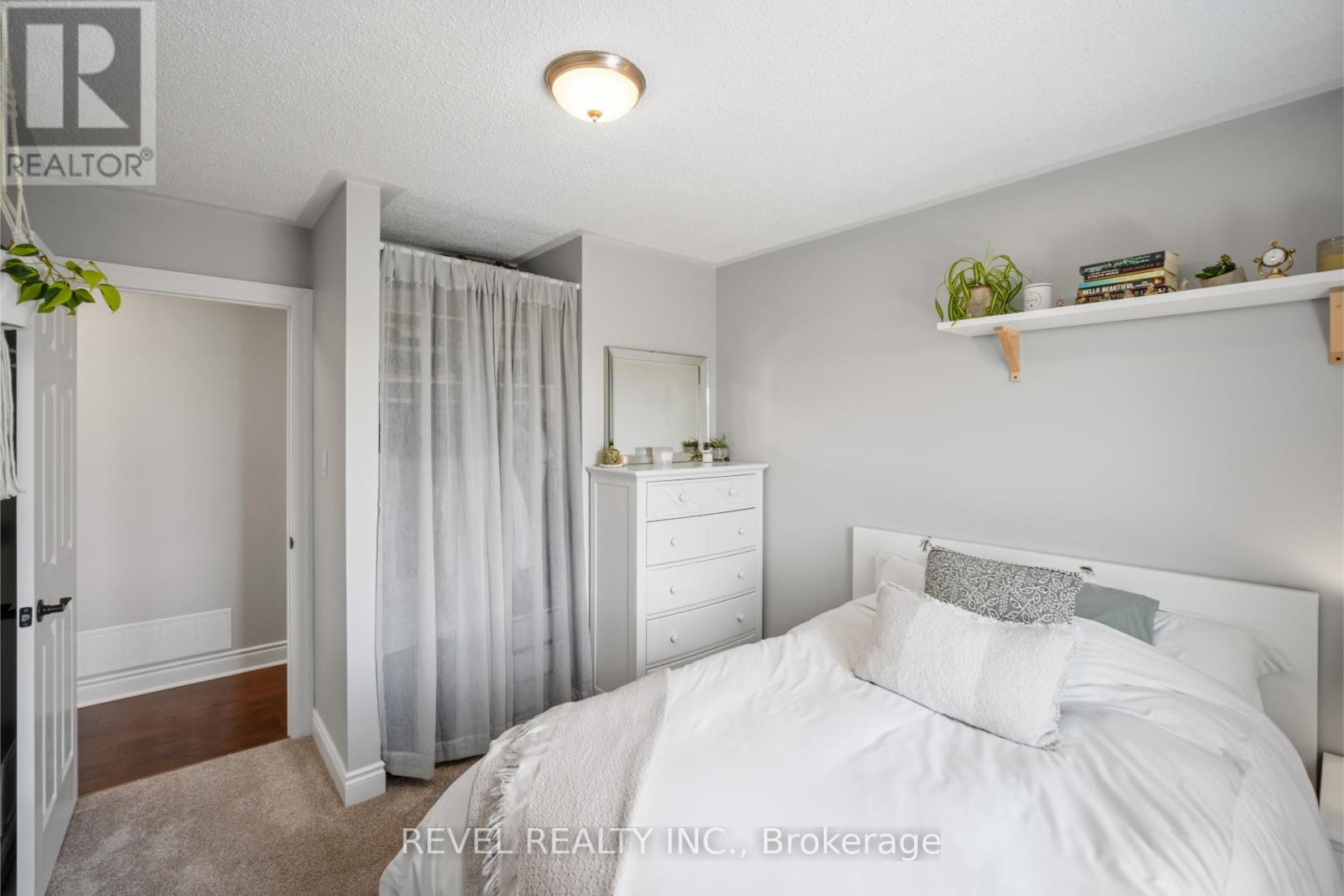 29 SAINT JOHN STREET - 29