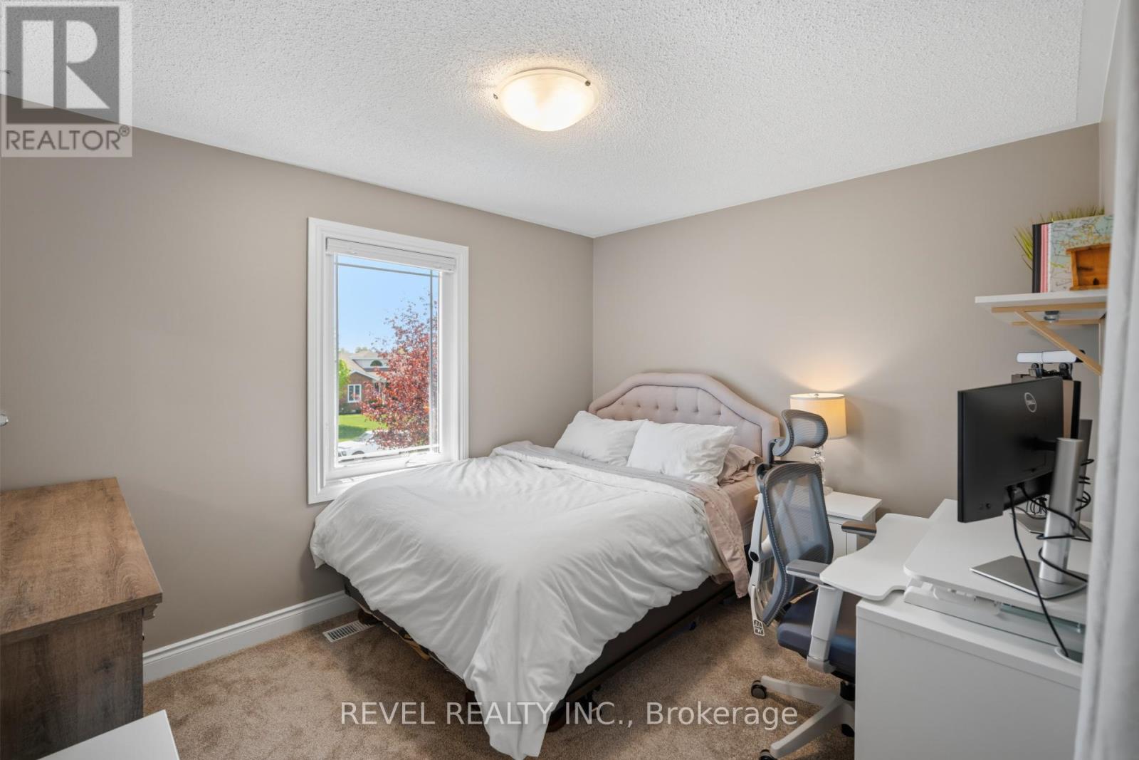 29 SAINT JOHN STREET - 30