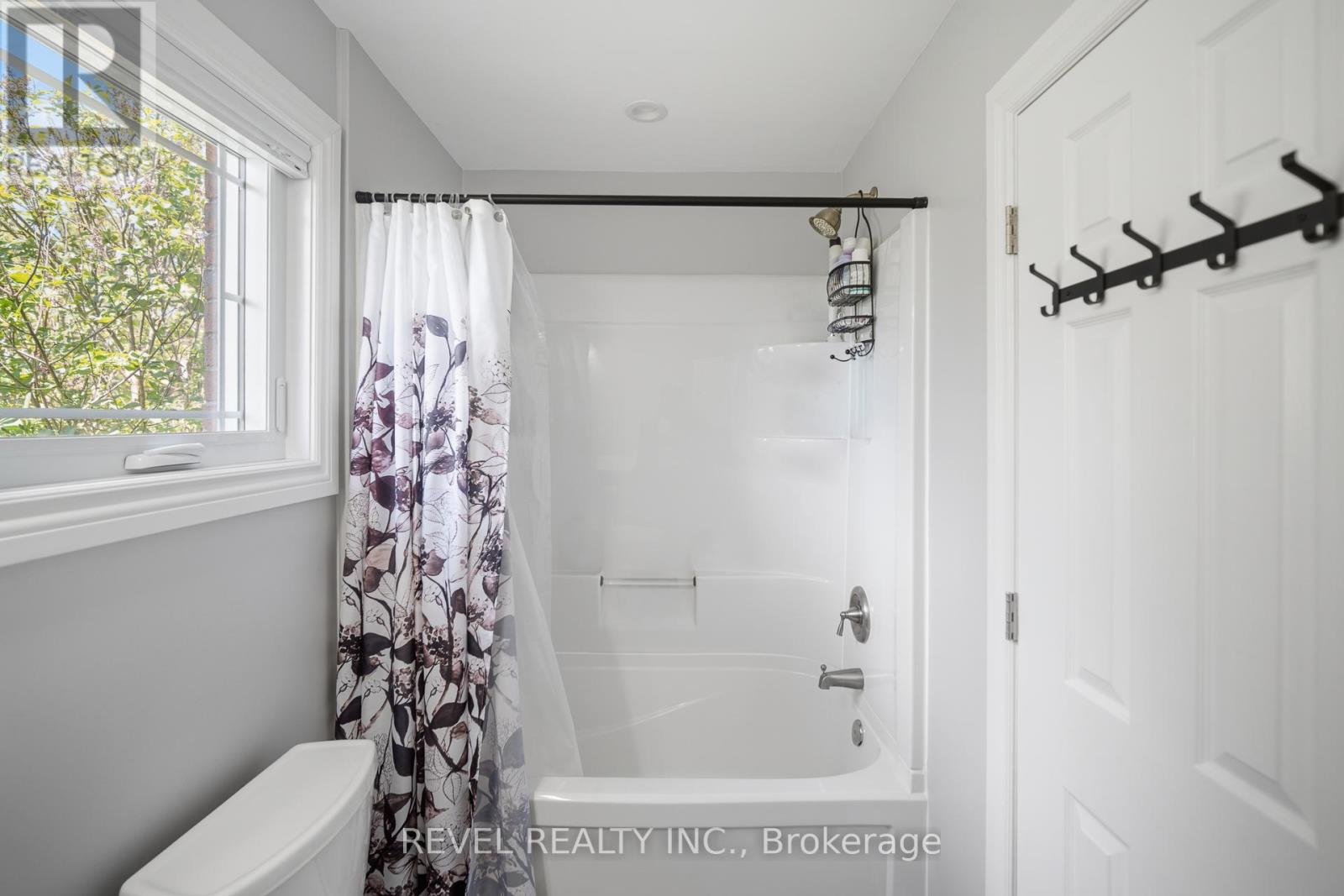 29 SAINT JOHN STREET - 33