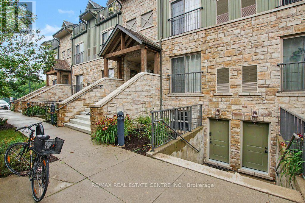 #B105 112 UNION STREET E - 3