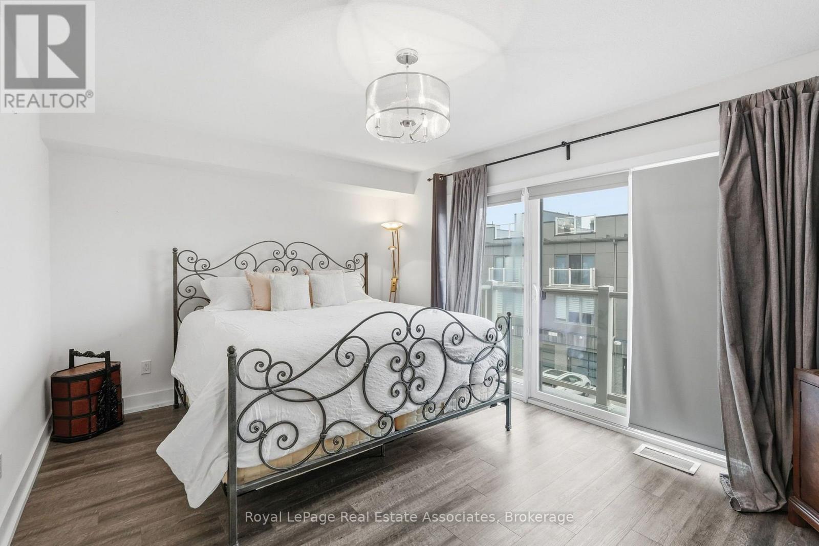 #23 261 SKINNER ROAD - 30