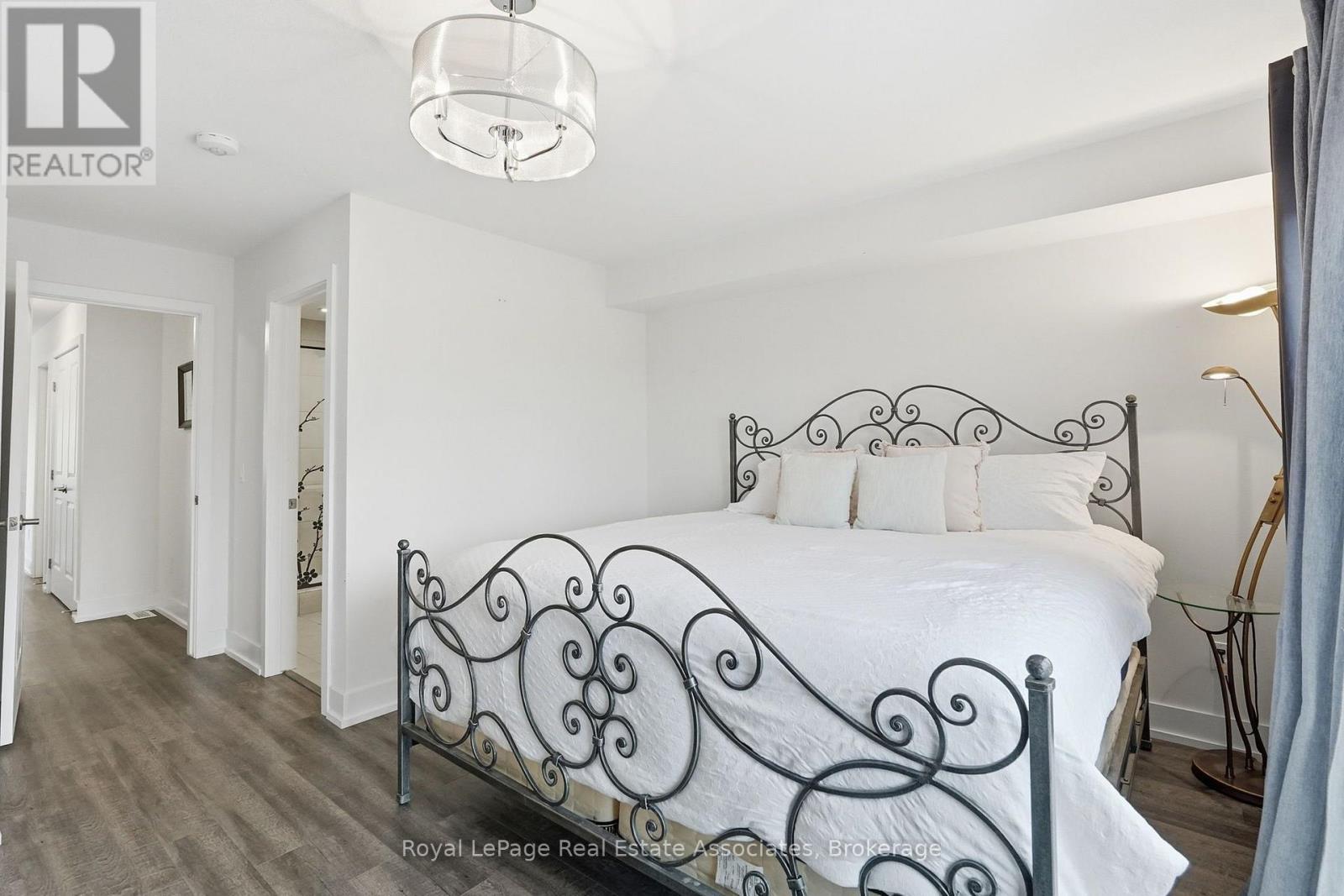 #23 261 SKINNER ROAD - 31