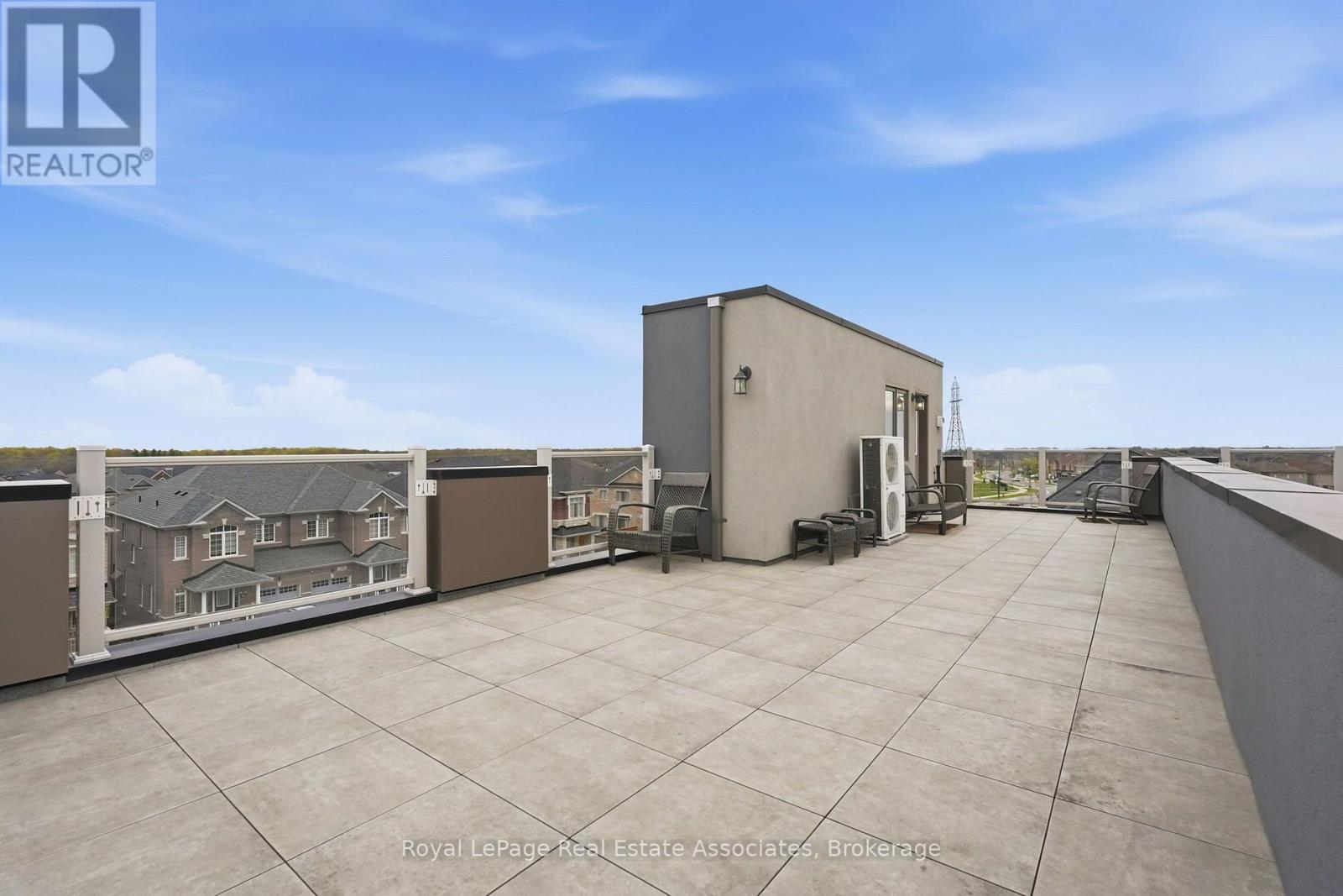 #23 261 SKINNER ROAD - 40