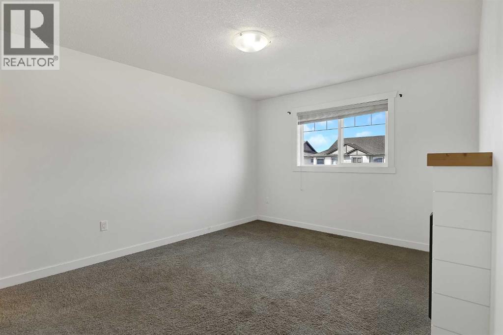 14915 102a Street - 11