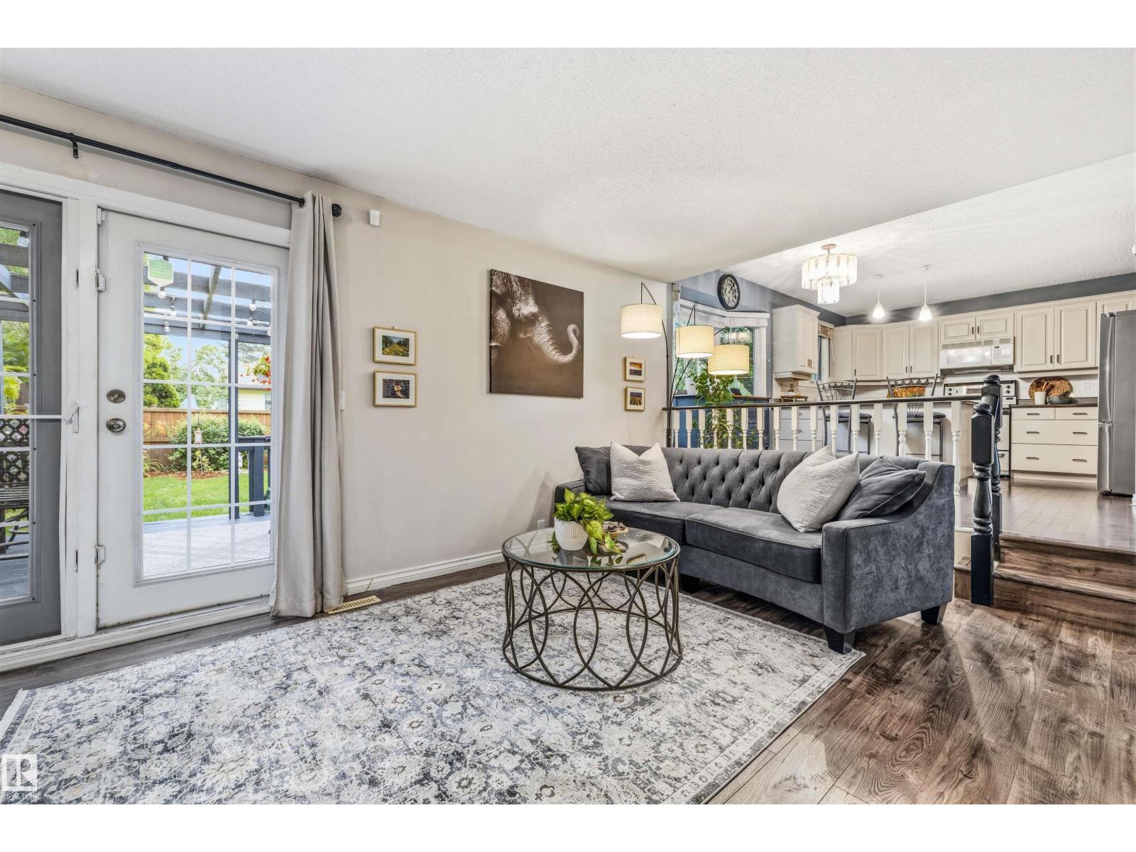 15915 112 ST NW - 17